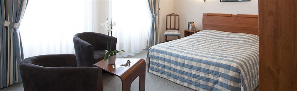 Logis Hotel-Restaurant De La Poste Urmatt Eksteriør billede