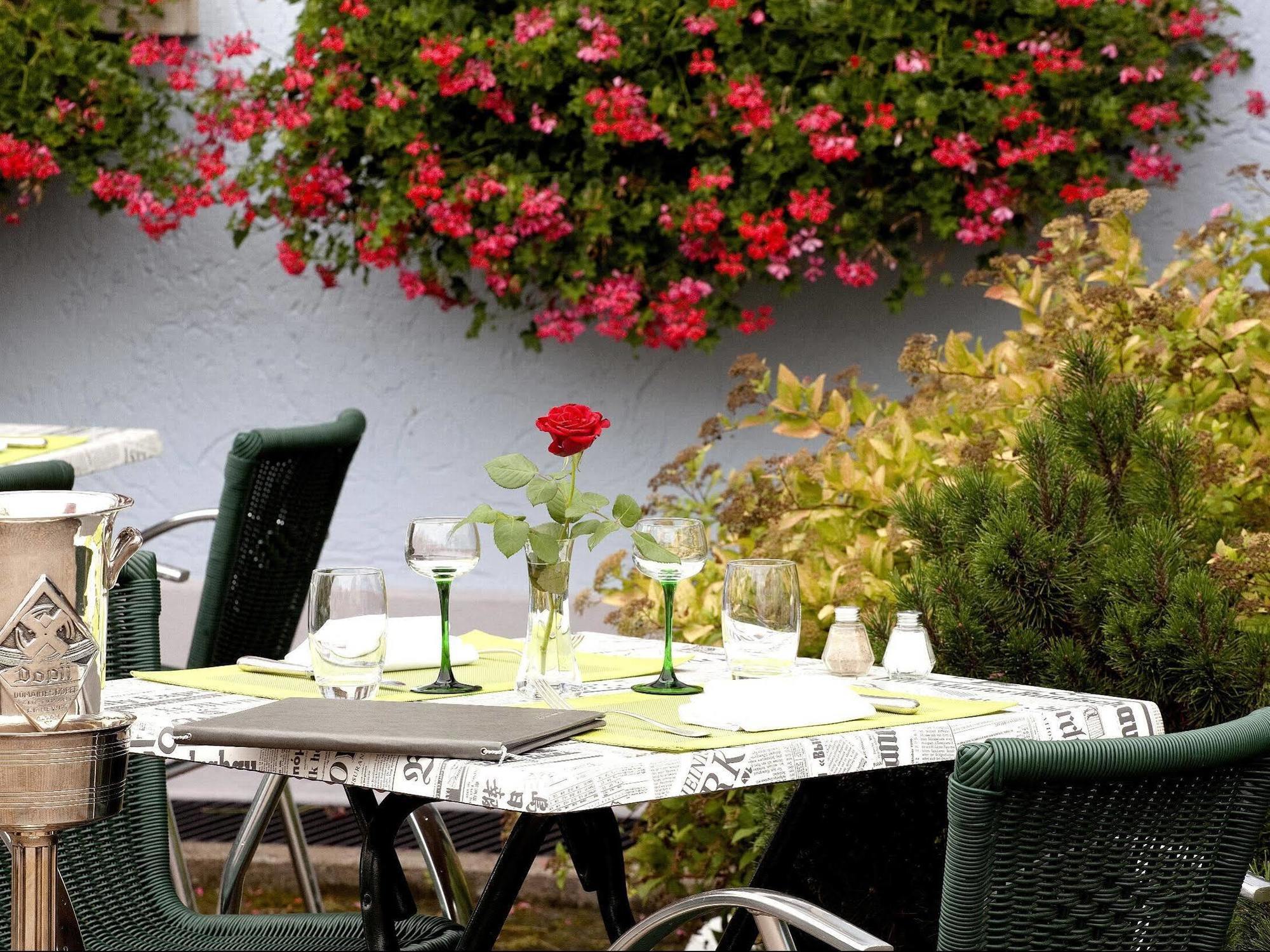 Logis Hotel-Restaurant De La Poste Urmatt Eksteriør billede