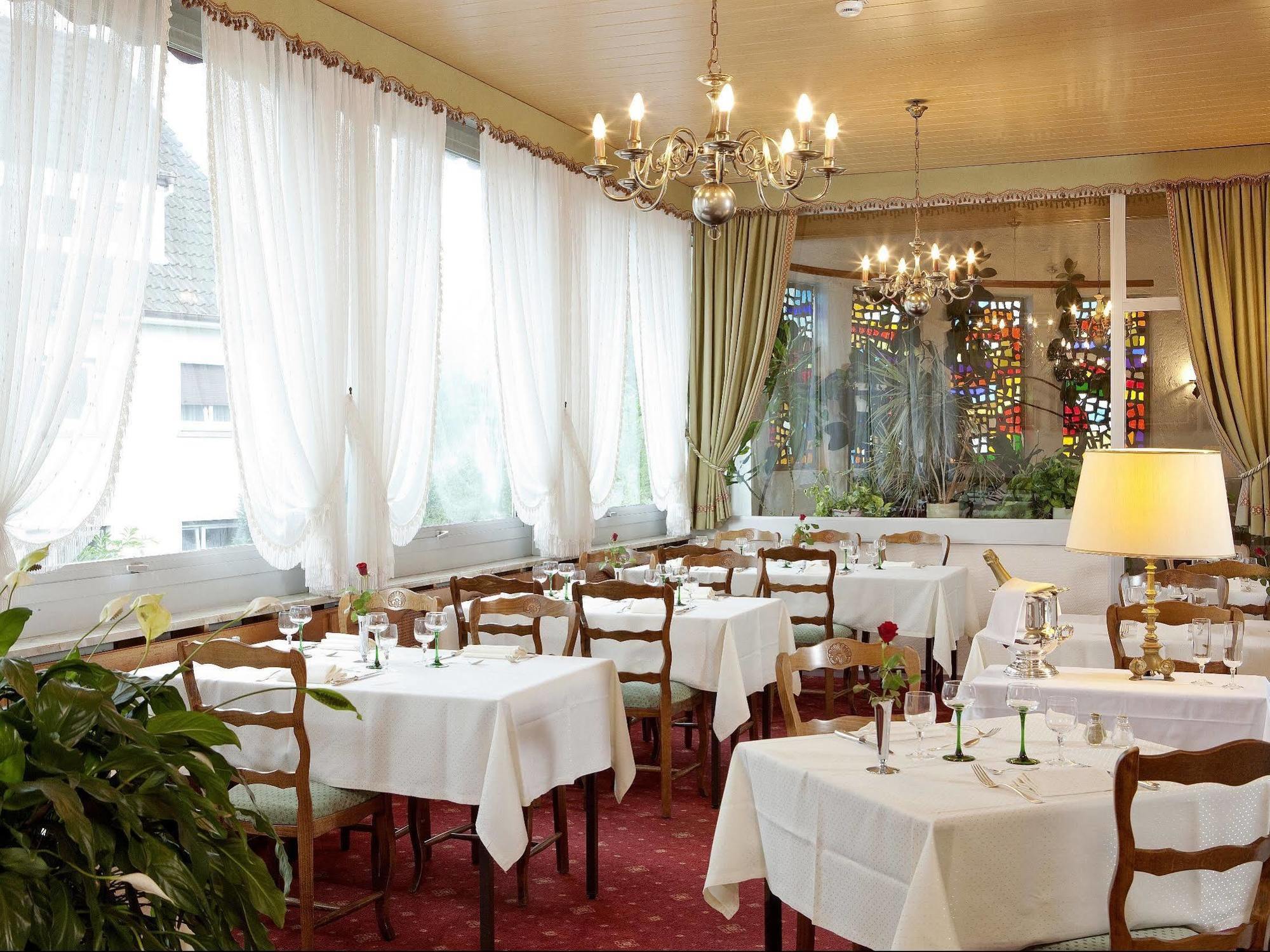 Logis Hotel-Restaurant De La Poste Urmatt Eksteriør billede